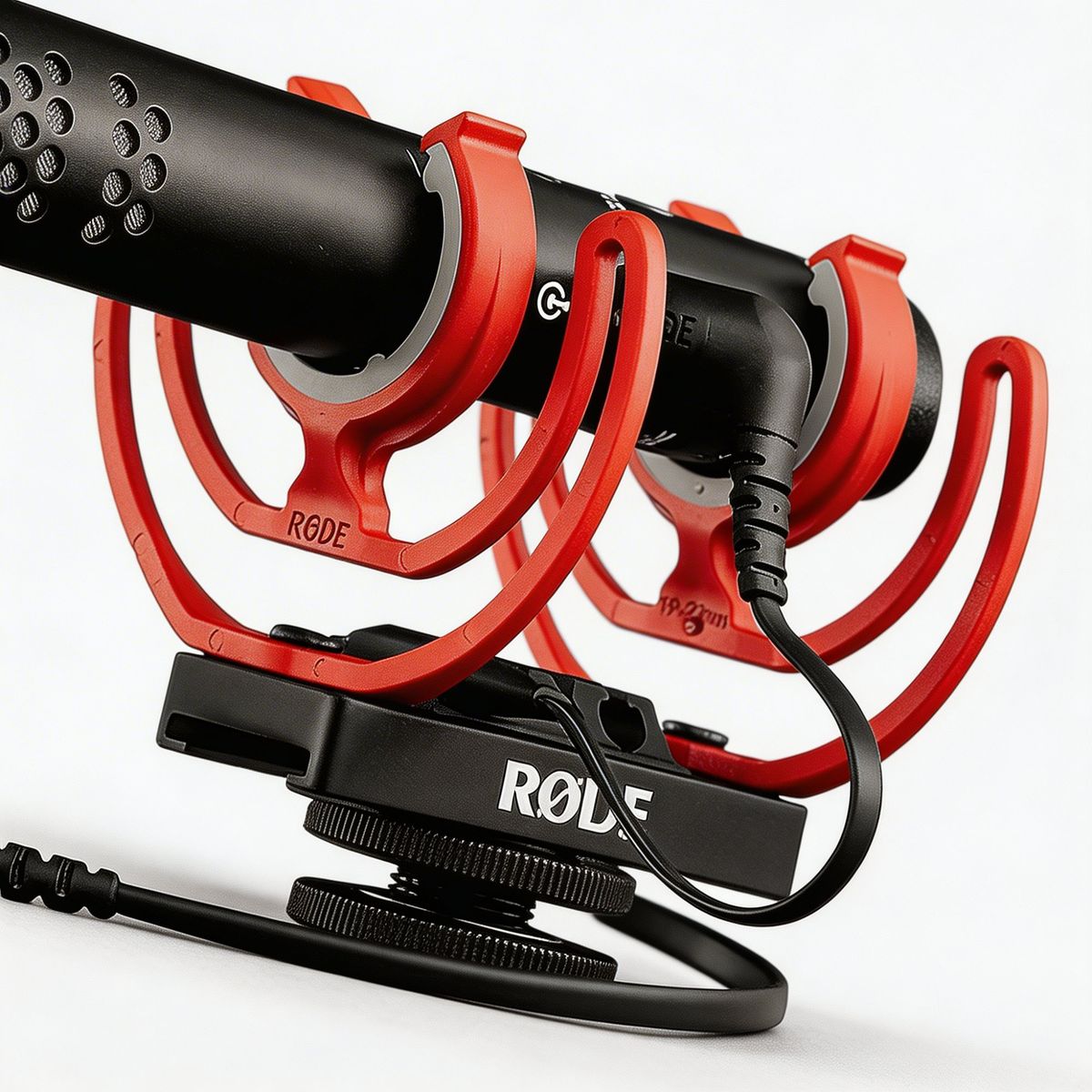 Clip-On Directional Shotgun Mic detail close-up of Rycote lyre shock mount and cold shoe